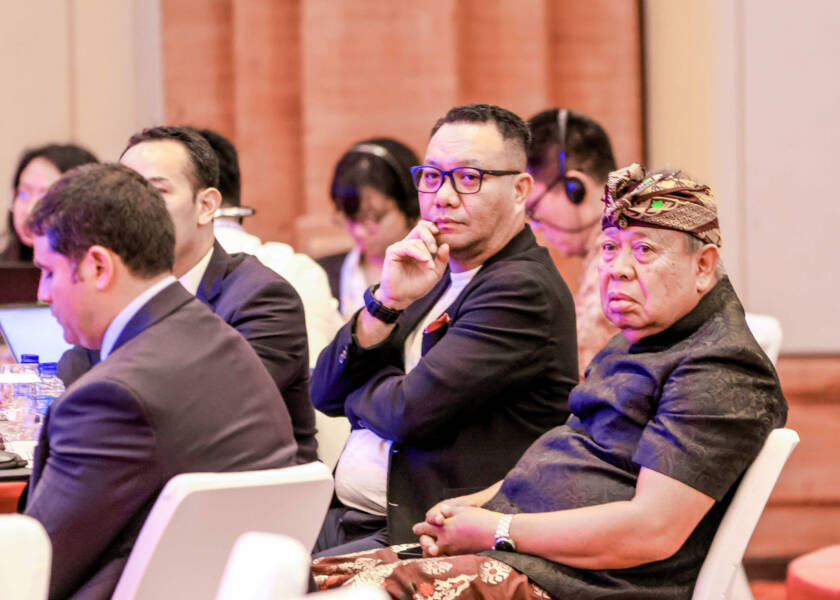 Direktur Lembaga Pengelola Dana dan Usaha Keolahragaan (LPDUK), Ferry Kono (berkaca mata). (Dok. GGN Foundation)